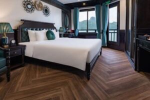 下龍灣麗塔郵輪-小型套房28 m²