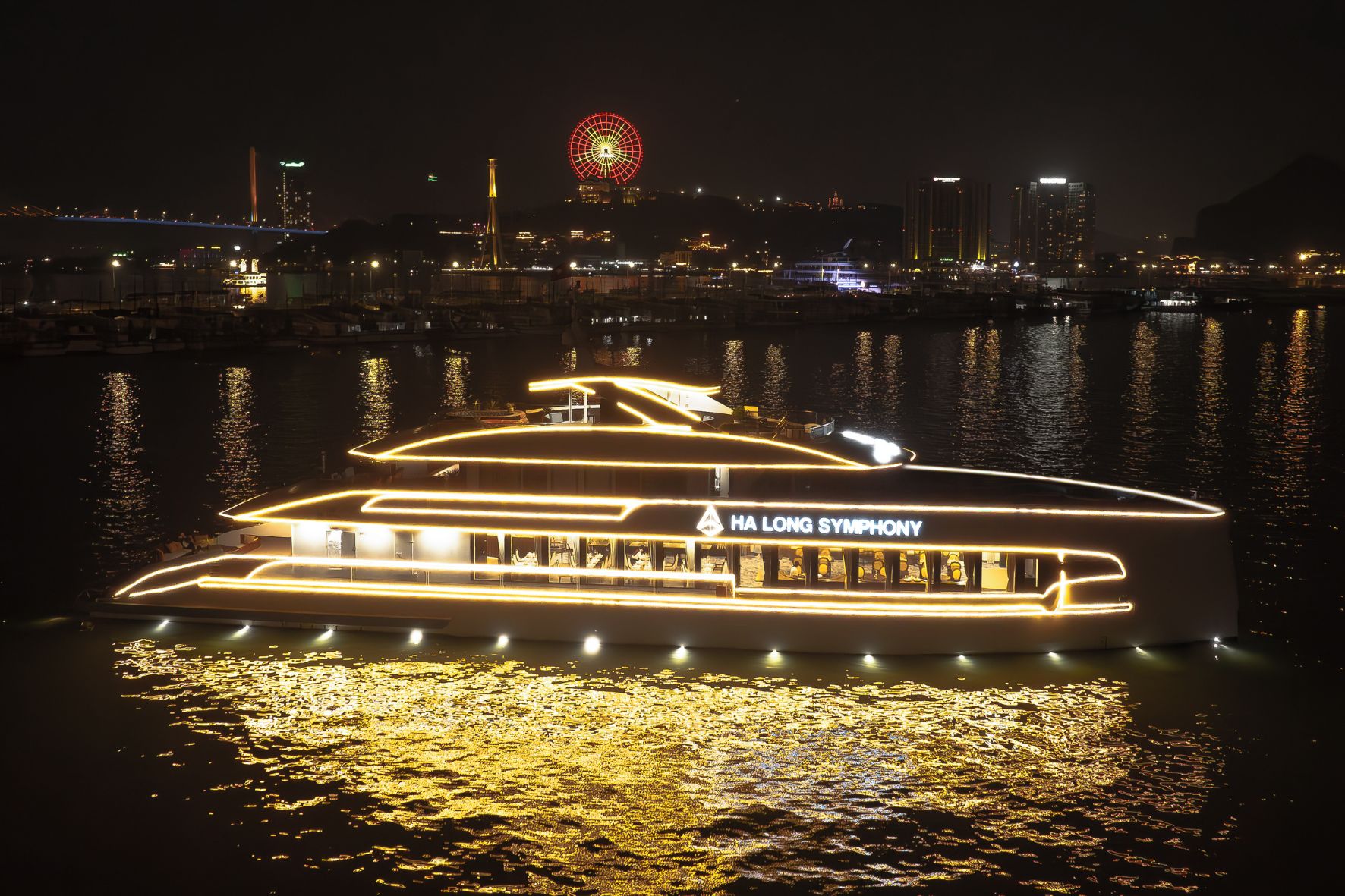 Ha Long Symphony Cruise下龍灣交響樂遊船-日間郵輪:圖片 4