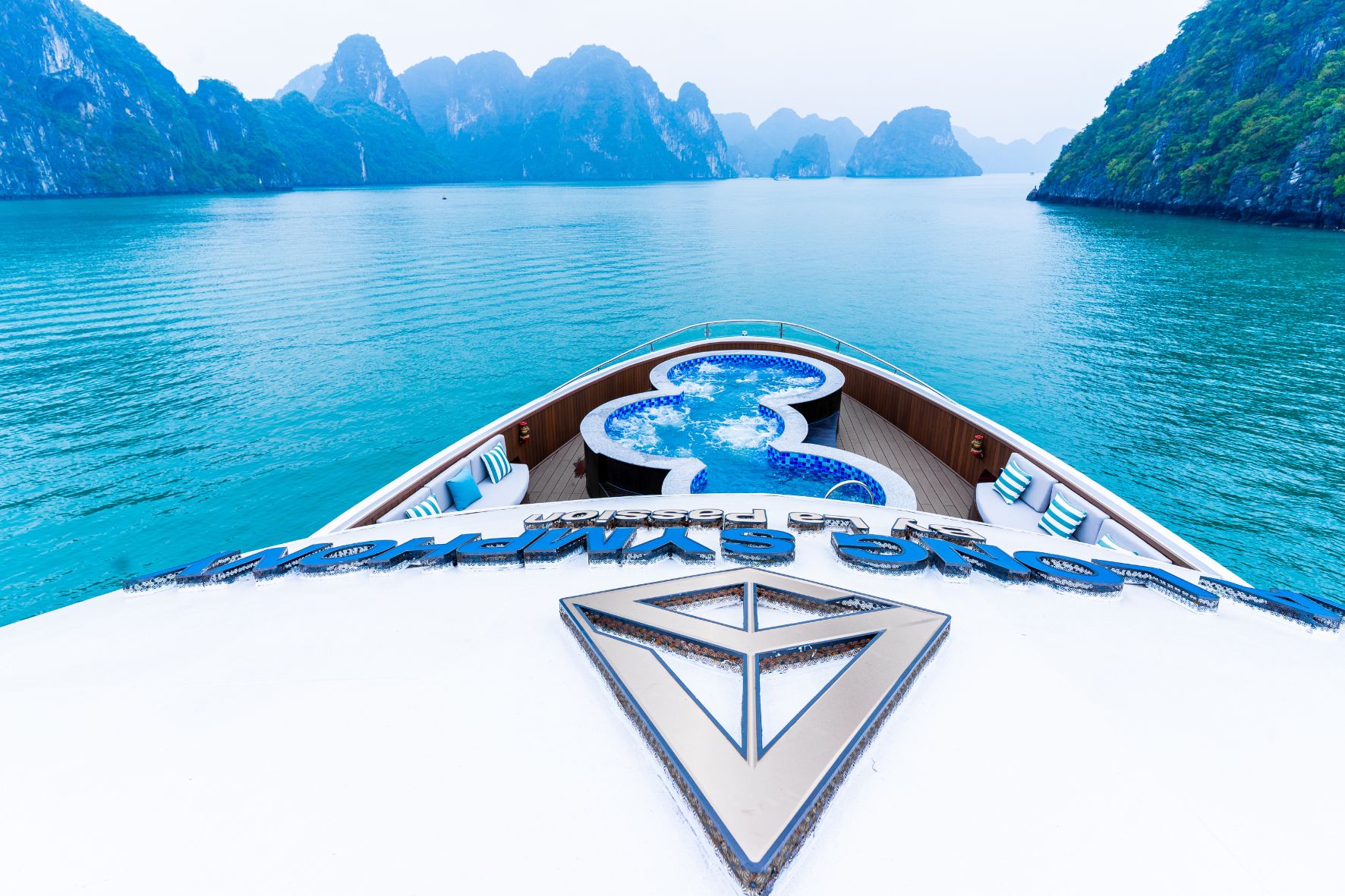 Ha Long Symphony Cruise下龍灣交響樂遊船-日間郵輪:圖片 5