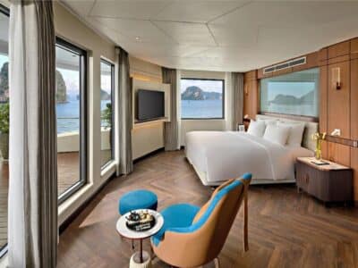 下龍灣先鋒遊輪精華套房60 m²