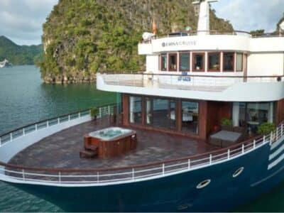 Ha Long Bay Erina Cruise下龍灣艾琳娜遊輪★★★★★