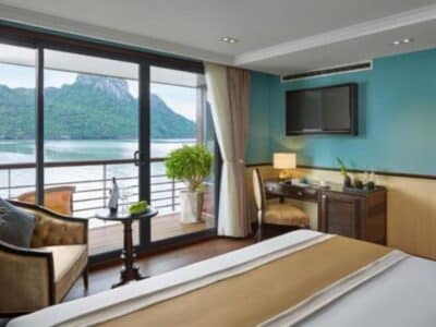 下龍灣嘉佩樂郵輪綠洲套房32m²