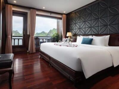 下龍灣艾琳娜遊輪高級套房36 m²