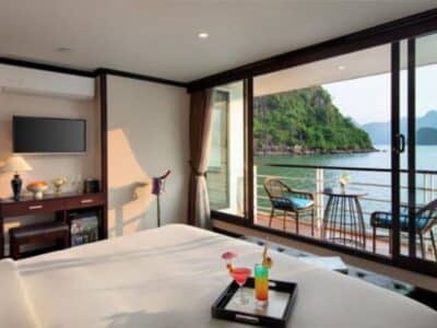 下龍灣蒙切裡遊輪海洋套房35 ㎡