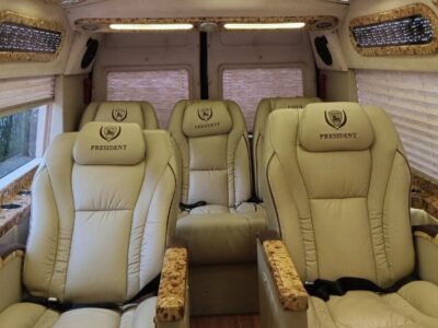 芒街拚車/臥鋪巴士