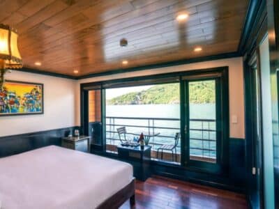 下龍灣龍灣遊輪連通套房64㎡