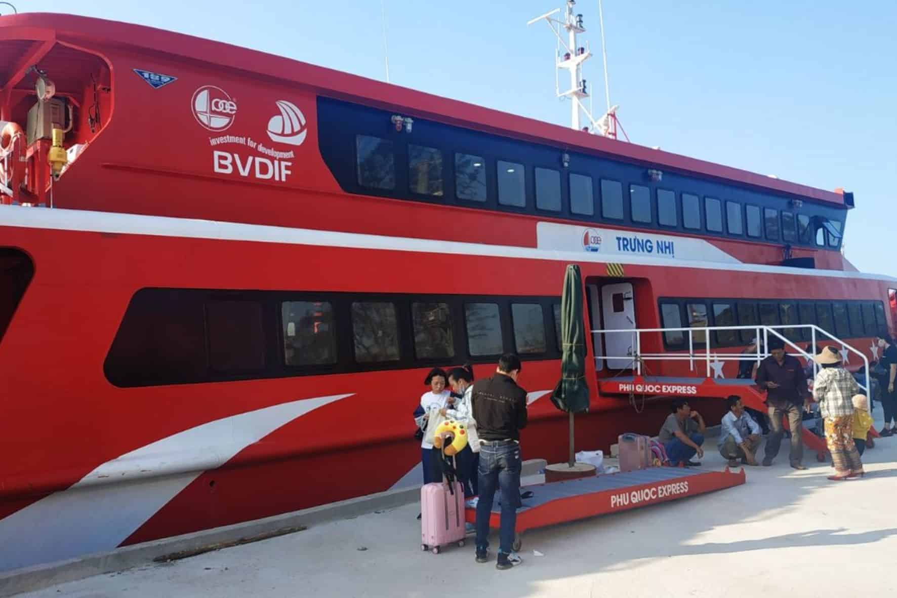 越南迪石港↹往返富國島港快速船:圖片 3