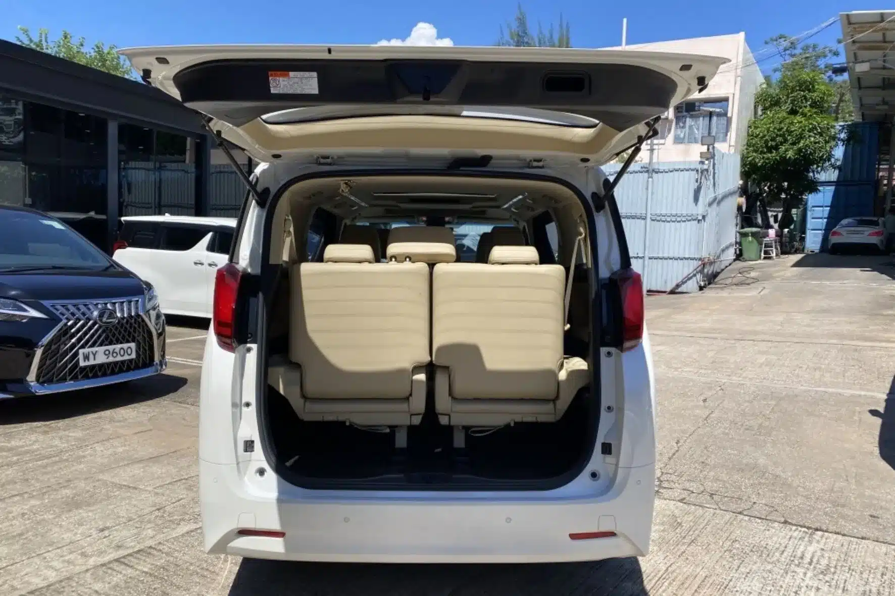 曼谷包車-中文司機 Alphard 七人座車:圖片 7