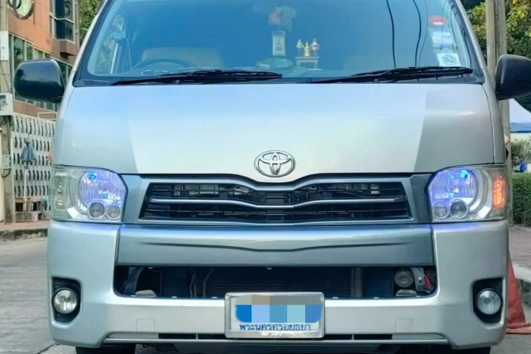 曼谷包車-中文司機豪華10人座車:圖片 2