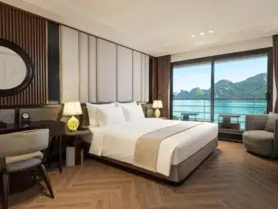 Senior Balcony 海景陽台客房 45m²