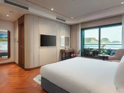 下龍灣卡莉斯塔灣遊輪套房32㎡