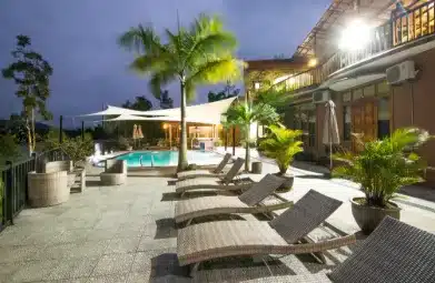 洞海Phong Nha HO House十二臥室別墅