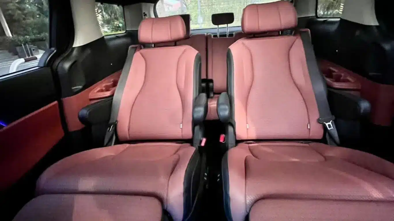 河內包車-越語司機商務七人座車 - Image 6